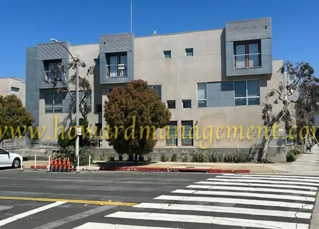 Property at 1011 Pico Blvd Unit 13, Santa Monica, CA, 90405, 2 beds, 1 bath, [object Object]