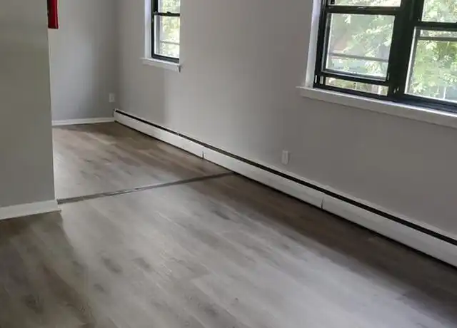 Property at 901 E Cliveden St, Philadelphia, PA, 19119, 1 bed, 1 bath, [object Object]