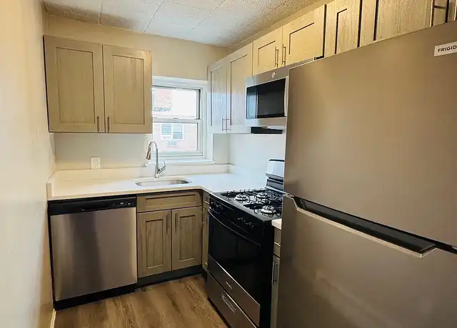 Property at Cambridge Arms - 100 Polifly Rd, Hackensack, NJ, 07601, 0-1 beds, 1 bath, [object Object]