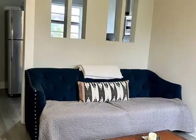 Property at 3126 Webster St #8, Houston, TX, 77004, 1 bed, 1 bath, [object Object]