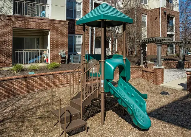 Photo of 2760 Green Ash Loop, Woodbridge, VA 22192