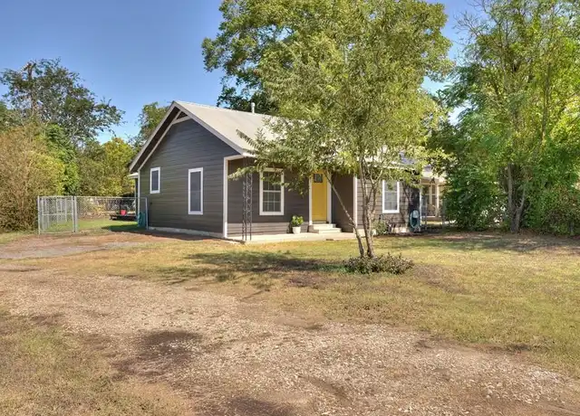 Property at 102 Taylor St, Hutto, TX, 78634, 3 beds, 2 baths, [object Object]