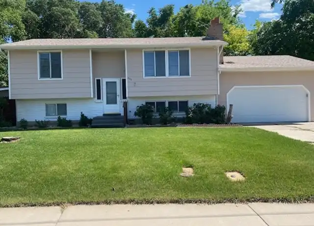 Property at 350 E 400 N, Salem, UT, 84653, 4 beds, 2 baths, [object Object]