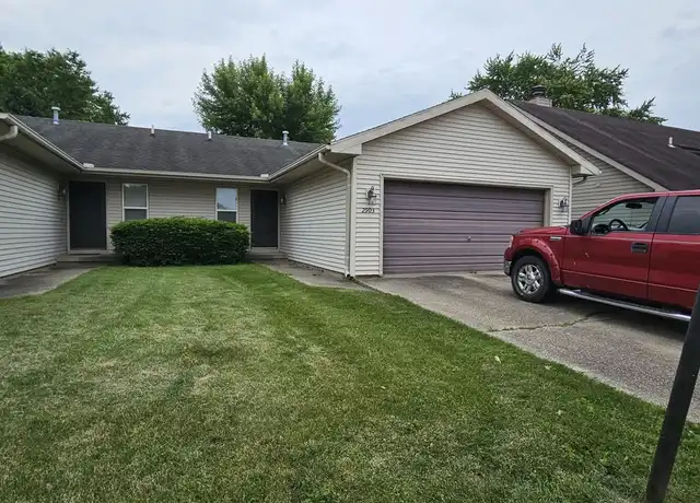 Property at 2903 Heritage Dr, Champaign, IL, 61822, 2 beds, 1 bath, [object Object]