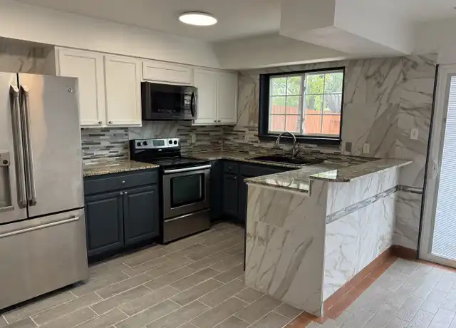 Property at 12006 Ashrock Ct, San Antonio, TX, 78230, 2 beds, 2.5 baths, [object Object]