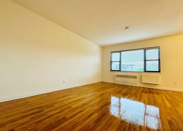 Property at 41-07 56th St Unit 3, Flushing, NY, 11377, 3 beds, 1 bath, [object Object]
