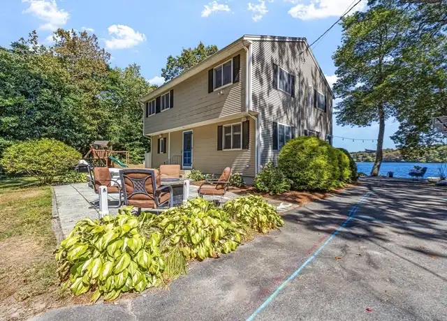Property at 172 Bartlett Rd, Plymouth, MA, 02360, 4 beds, 1.5 baths, [object Object]