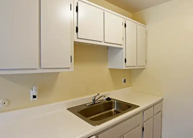 Property at River Bend Apartments - 30500 Warren Rd, Westland, MI, 48185, 2 beds, 1 bath, [object Object]