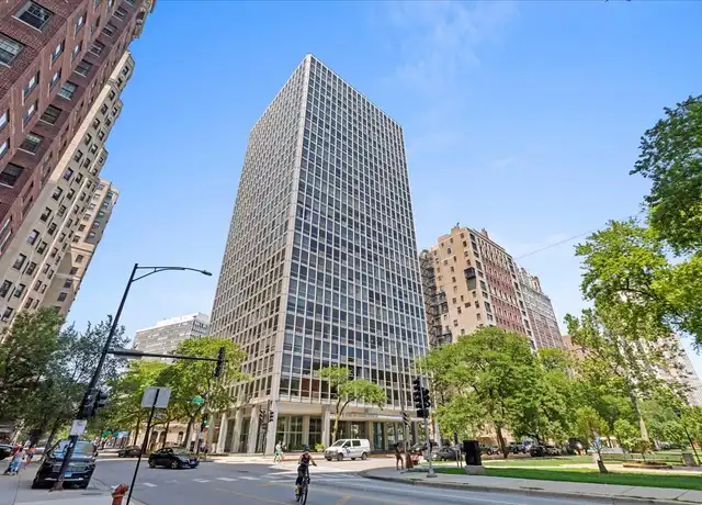 Property at 2400 N Lakeview Ave #2202, Chicago, IL, 60614, 2 beds, 2 baths, [object Object]
