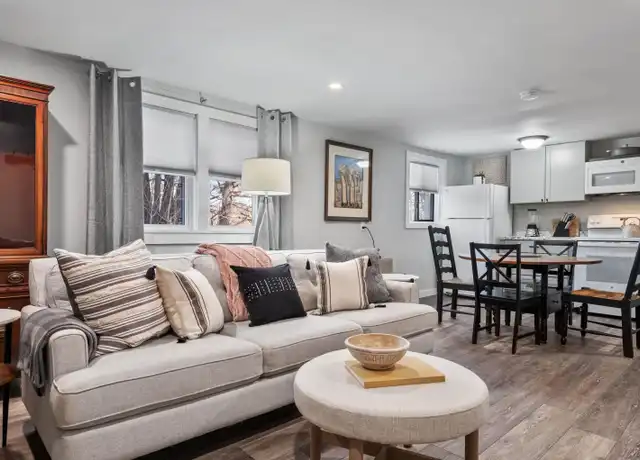 Property at 31 Water St Unit 3, Bradford, NH, 03221, 1 bed, 1 bath, [object Object]