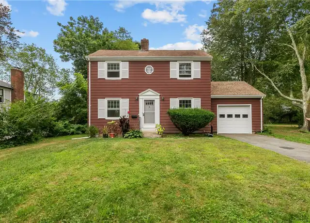 Property at 7 Beach Ave, Newport, RI, 02840, 3 beds, 1.5 baths, [object Object]