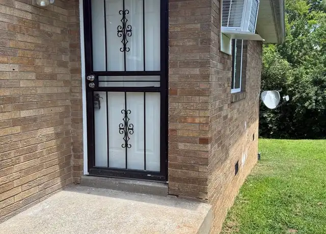 Property at 910 33rd Ave N Unit C, Nashville, TN, 37209, 2 beds, 1 bath, [object Object]