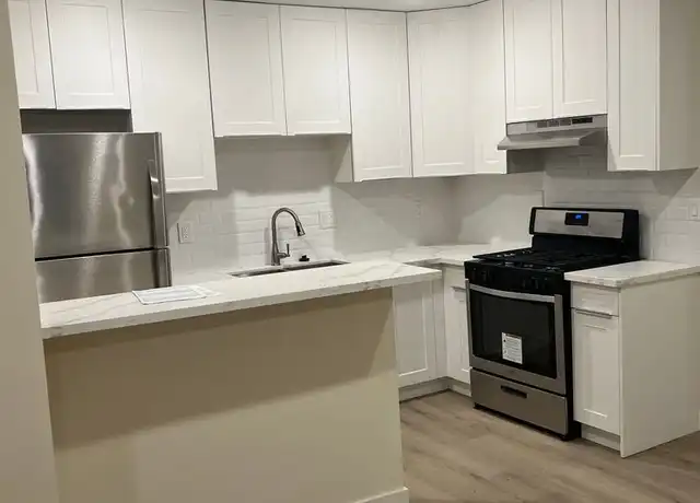 Property at 553 N Flores St Unit 5, West Hollywood, CA, 90048, 3 beds, 2 baths, [object Object]