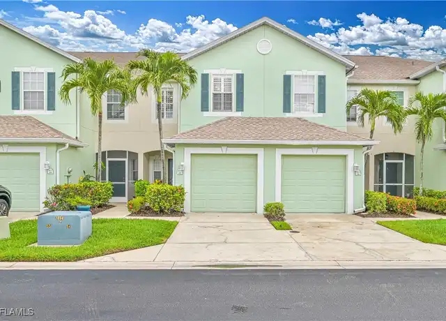 Property at 3613 Pine Oak Cir #105, Fort Myers, FL, 33916, 3 beds, 2.5 baths, [object Object]