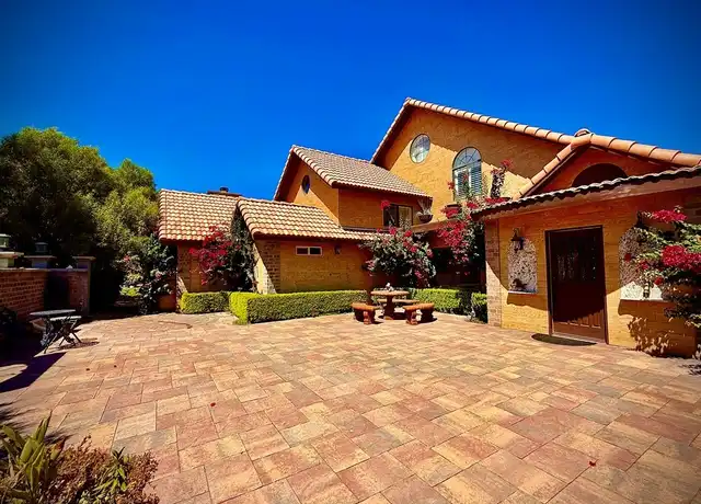 Property at 6500 Bullring Ln, Las Vegas, NV, 89130, 4 beds, 2.5 baths, [object Object]