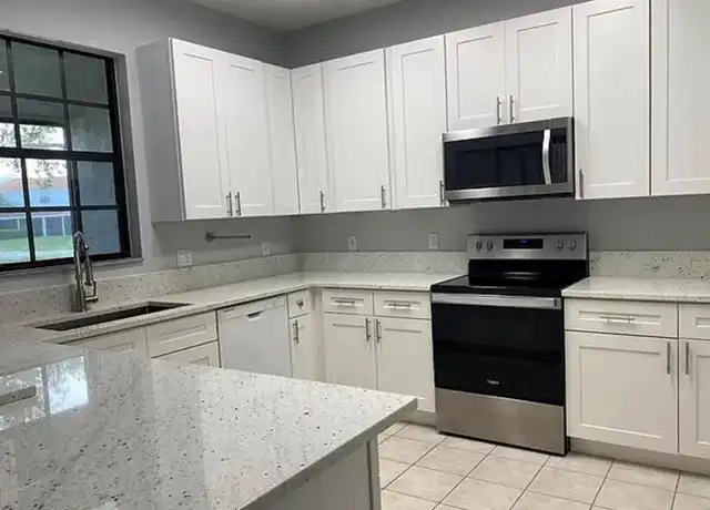 Property at 14712 Sutherland Ave, Naples, FL, 34119, 3 beds, 2.5 baths, [object Object]