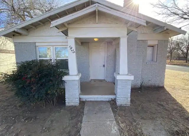 Property at 1925 27th St, Lubbock, TX, 79411, 2 beds, 1 bath, [object Object]