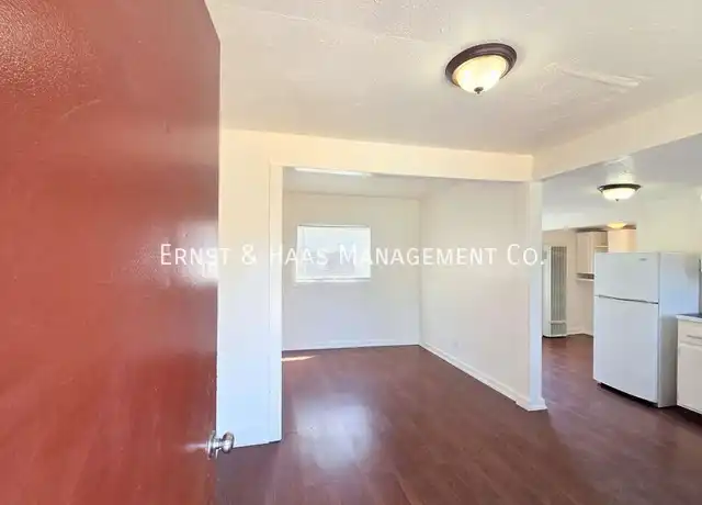Property at 172 W Plymouth St, Long Beach, CA, 90805, 1 bed, 1 bath, [object Object]