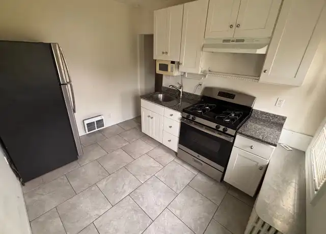 Property at 213 W 6th Ave Unit 1W, Conshohocken, PA, 19428, 2 beds, 1 bath, [object Object]