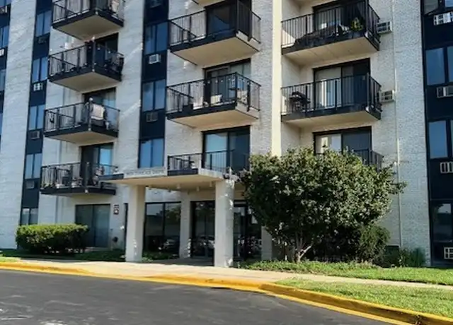 Property at 9074 W Terrace Dr Unit 4G, Niles, IL, 60714, 1 bed, 1 bath, [object Object]