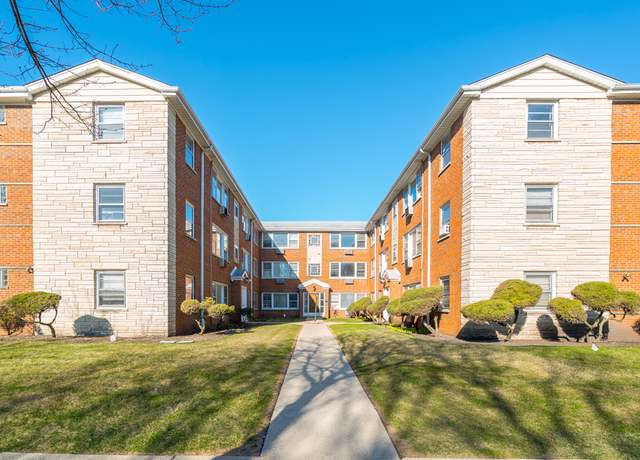 Photo of 36 S Kensington Ave Unit 05, La Grange, IL 60525