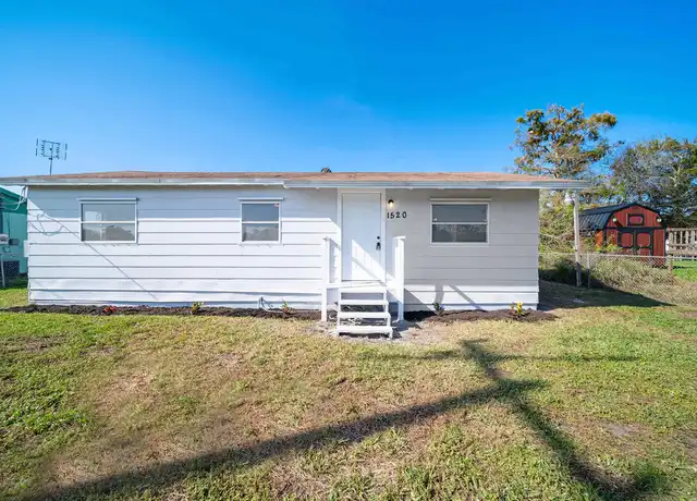 Property at 1520 Hunter Rd Unit A, Okeechobee, FL, 34974, 3 beds, 1 bath, [object Object]