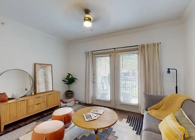 Property at The Alona - 1531 Duncanville Rd, Dallas, TX, 75211, 1-2 bed, 1-2 bath, [object Object]