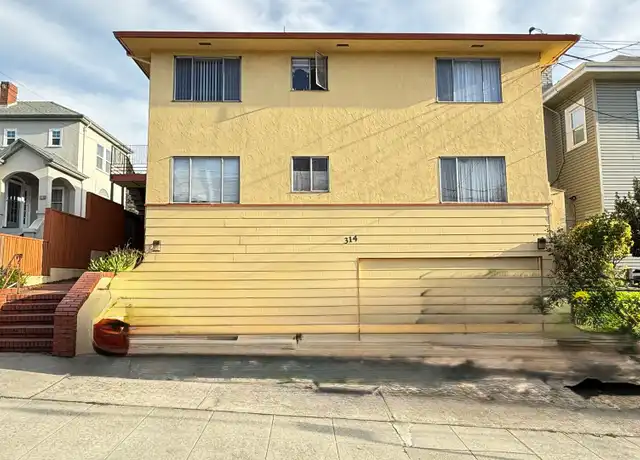 Property at 314 Warwick Ave Unit 10, Oakland, CA, 94610, 2 beds, 1 bath, [object Object]