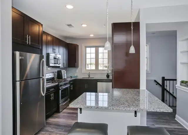 Property at 153 Main St, South Bound Brook, NJ, 08880, 2 beds, 2.5 baths, [object Object]