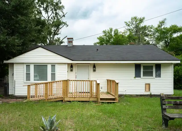Property at 3220 Alpine Rd, Augusta, GA, 30909, 4 beds, 1 bath, [object Object]