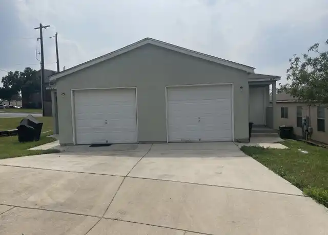 Property at 4423 Terra Summit Rd, San Antonio, TX, 78233, 3 beds, 2 baths, [object Object]