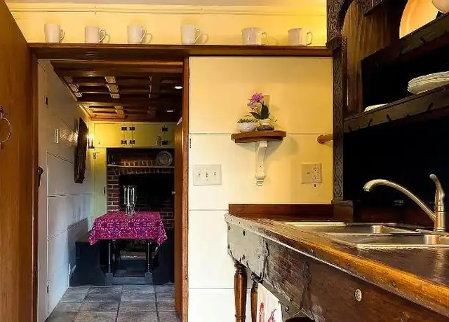Property at 124 Outlet Rd, Hallowell, ME, 04347, 2 beds, 1 bath, [object Object]