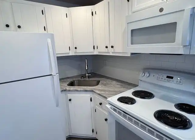 Property at 127 Hudson Ave Unit 2D, Red Bank, NJ, 07701, 1 bed, 1 bath, [object Object]