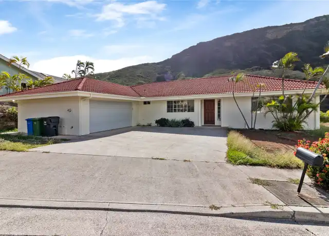 Property at 1069 Maunanani St, Honolulu, HI, 96825, 3 beds, 2.5 baths, [object Object]