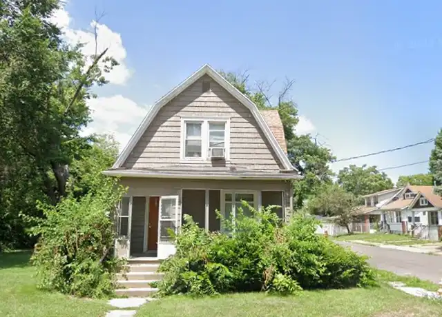 Property at 319 E Archer Ave, Peoria, IL, 61603, 3 beds, 1.5 baths, [object Object]