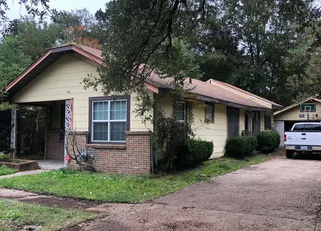 Property at 610 N 6th St, West Monroe, LA, 71291, 3 beds, 1.5 baths, [object Object]