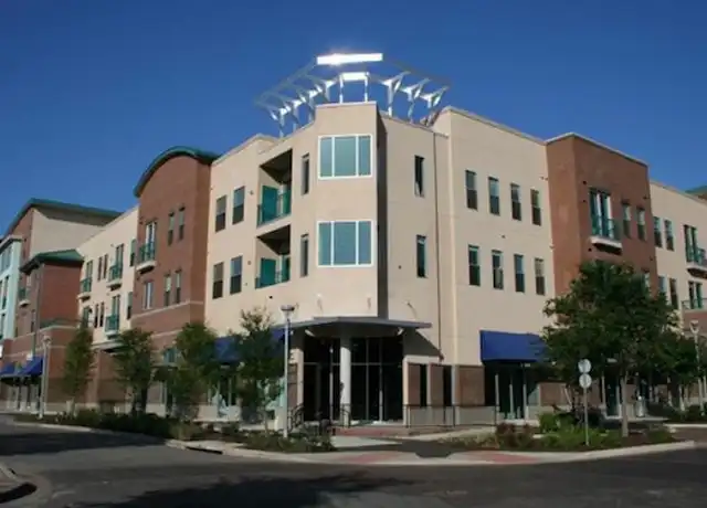 Property at 4400 N Lamar Blvd Unit 11, Austin, TX, 78756, 1 bed, 1 bath, [object Object]