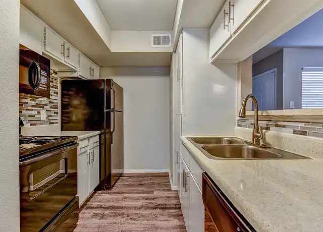Property at Candleridge Park Apartments - 1601 Wooded Pine Dr, Houston, TX, 77073, 1-2 bed, 1-2 bath, [object Object]