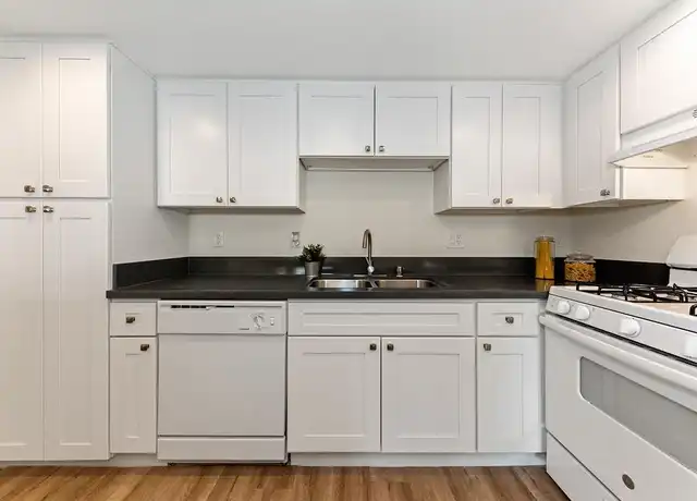 Property at Villas at Desert Pointe - 895 Sierra Vista Dr, Las Vegas, NV, 89169, 0-2 beds, 1-2 bath, [object Object]