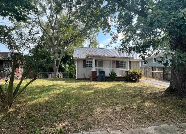 Property at 2553 Lafayette Cir, Kingsport, TN, 37664, 2 beds, 1 bath, [object Object]