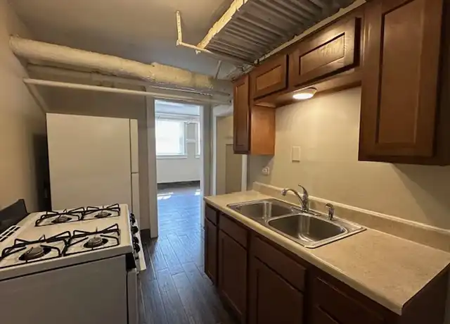 Property at $1350-2 BD/1 BA w/ Heat- HALF OFF FIRST MONTH - 1704 E Locust St, Milwaukee, WI, 53211, 2 beds, 1 bath, [object Object]