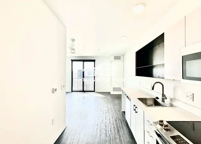 Property at 329 5th St, West Des Moines, IA, 50265, 1 bed, 1 bath, [object Object]