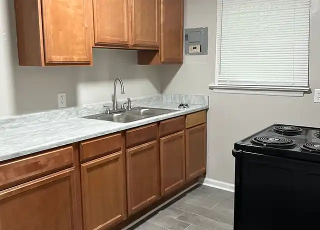 Property at 3625 Glenwood Dr #2, Charlotte, NC, 28208, 2 beds, 1.5 baths, [object Object]