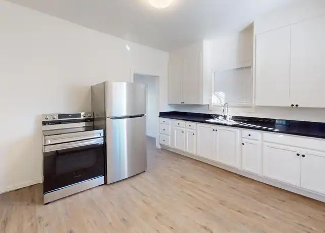 Property at 1983 Hartnell Ave, Redding, CA, 96002, 2 beds, 1 bath, [object Object]