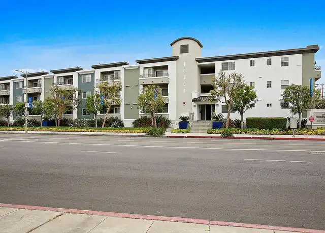 Property at Madison Toluca - 10407 Magnolia Blvd, North Hollywood, CA, 91601, 2-3 beds, 2 baths, [object Object]