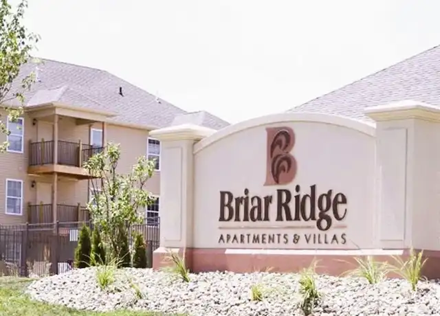 Property at Briar Ridge Apartments - 101 Briar Ridge Cir, Warsaw, IN, 46582, 1-2 bed, 1-2 bath, [object Object]