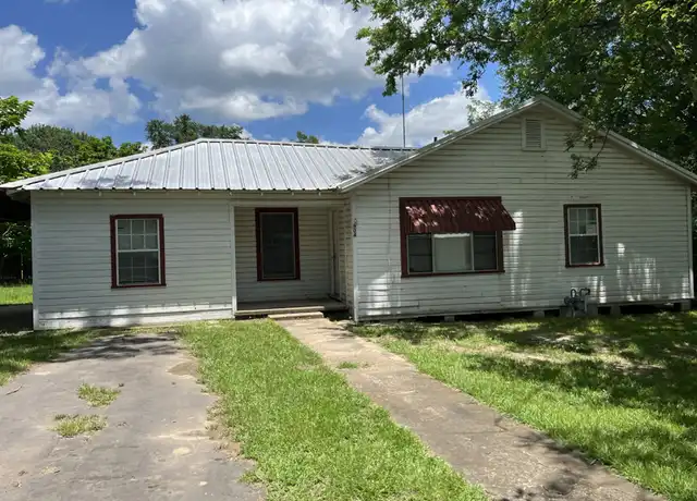 Property at 904 Walker St, Quitman, TX, 75783, 3 beds, 1 bath, [object Object]