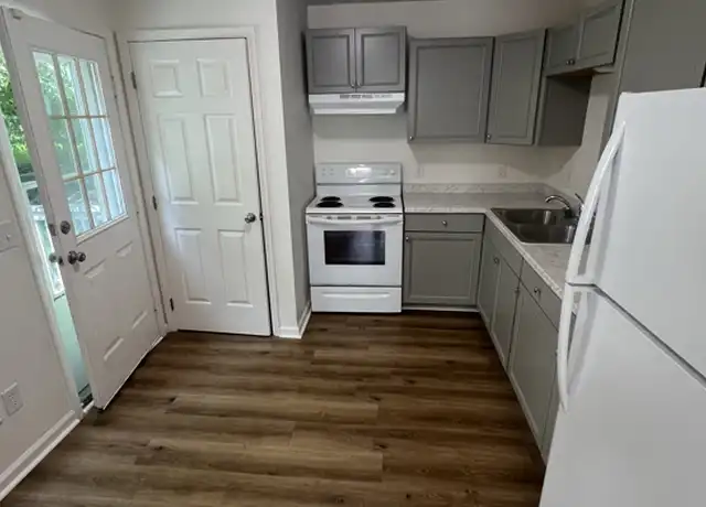 Property at 223 Maple Dr, Oxford, NC, 27565, 2 beds, 1 bath, [object Object]