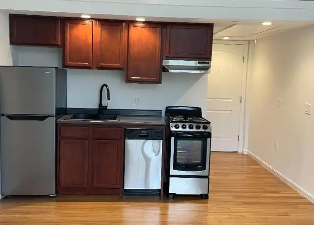 Property at 8 Grove St Unit 208, Dover, NH, 03820, 0 beds, 1 bath, [object Object]