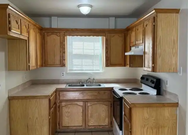 Property at 1405 Donaldson Ave, San Antonio, TX, 78228, 2 beds, 1 bath, [object Object]